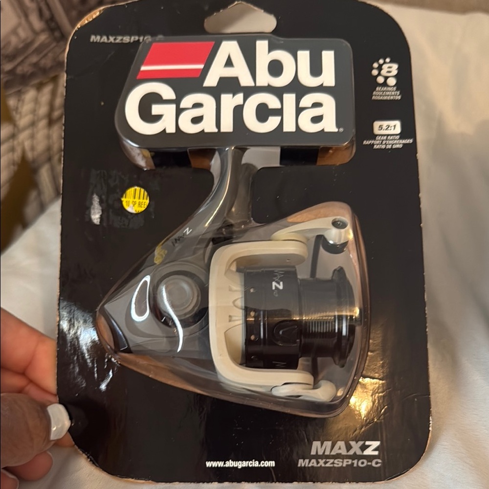 Black and Silver Spinning Reel